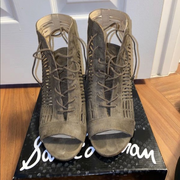 Sam Edelman booties - Picture 2 of 5